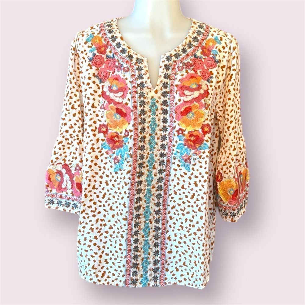 SAVANNA JANE 3/4 Bell Sleeve Embroidered Shirt